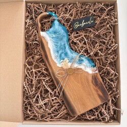 Дървена дъска от орех с епоксидна смола – за рязане и сервиране 009