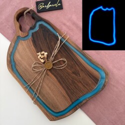 Светеща дъска от орех с епоксидна смола 001