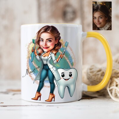 Чаша с карикатура на жена зъболекарка Чаша с карикатура на жена зъболекарка