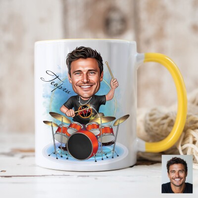 Чаша с карикатура на мъж музикант - барабанист Чаша с карикатура на мъж музикант - барабанист