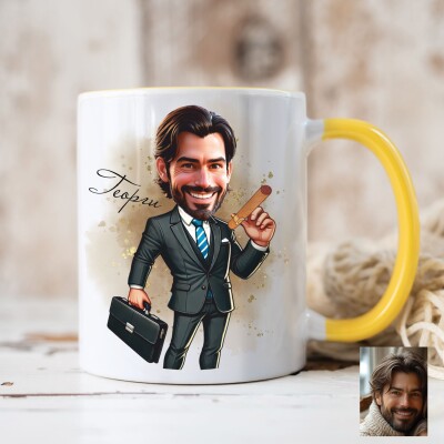 Чаша с карикатура на мъж, бизнесмен - шеф с пура Чаша с карикатура на мъж, бизнесмен - шеф с пура