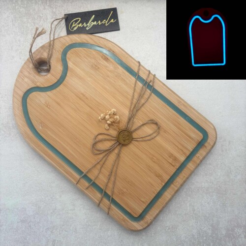 Светеща дъска от бамбук с нож за сирена 014